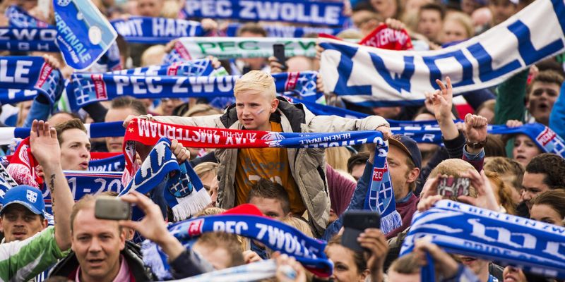 FC Zwolle có một lượng người hâm mộ trung thành và đông đảo
