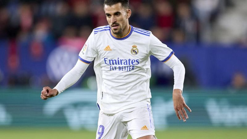 Anh cảm thấy thất vọng với vai trò hiện tại của mình ở Real Madrid, điều này không ngạc nhiên khi chỉ có Arda Guler thi đấu ít hơn anh trong mùa giải này, mặc dù Guler đã phải ngồi ngoài vì chấn thương trong suốt nửa đầu mùa. Anh cảm thấy thất vọng với vai trò hiện tại của mình ở Real Madrid, điều này không ngạc nhiên khi chỉ có Arda Guler thi đấu ít hơn anh trong mùa giải này, mặc dù Guler đã phải ngồi ngoài vì chấn thương trong suốt nửa đầu mùa.
